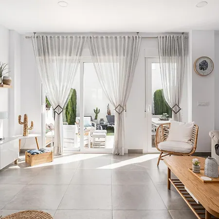 Apartment Casa La Playa-conil Vacaciones De Lujo En Conil Con Todas Comodidades Netflix-hbo-disney-canales De Futbol-wifi Alta Velocidad-smart Tv 65